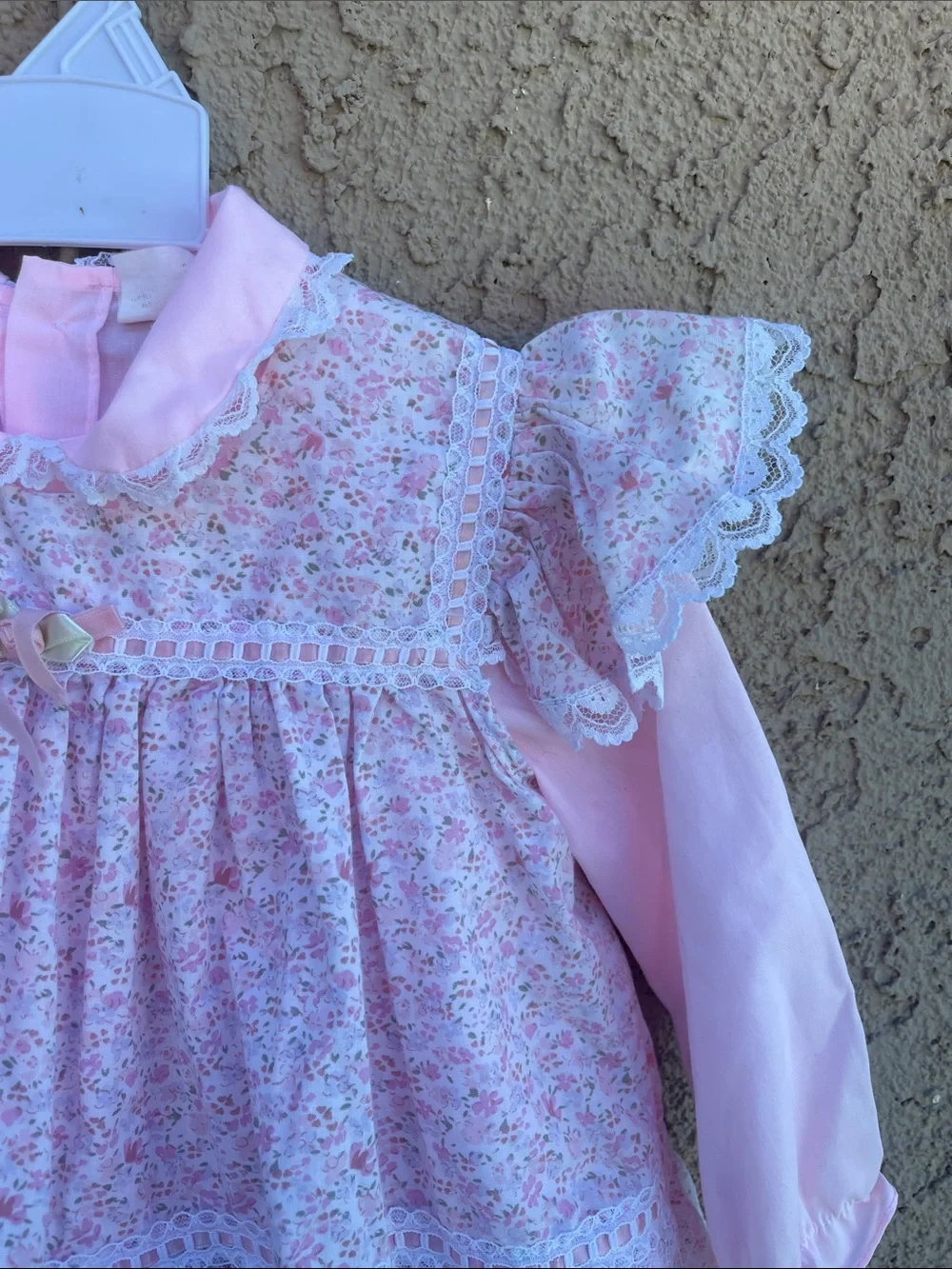 Source Unknown Pink Floral Lace-Trim Girls' Long Sleeve Top